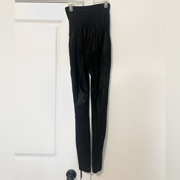 SPANX Mama Maternity Faux Leather Leggings Very Black - Picture 7 of 9